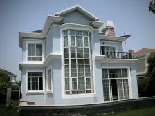 独栋别墅,厨卫朝北,两房朝南,品质小区,小区中心位置,居家装修,诚意出售