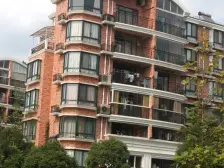 1楼带三开间大花园,绿地春申大3室2厅2卫,诚意卖,看房方便