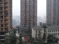 沙坪坝 金阳易城国际装修3房 楼下有地铁和商场 适住家