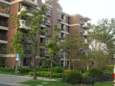 绿地万达双商圈+好楼层精装拎包入住