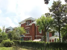 12号线站旁【联排别墅】拎包入住,带地下室/露台/花园