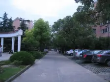 错层大三房,满五年 地铁口, ,看房随时