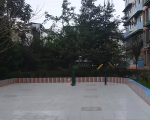 空中港湾 4室2厅 南