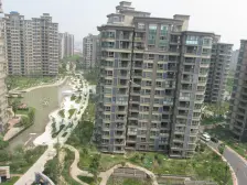 经纬三期复式,位置好,高区楼层,正对小区湖景,