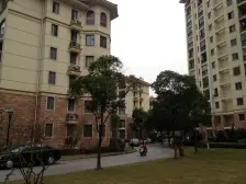 近地铁南北通两房,低总价双阳台,自住保养好