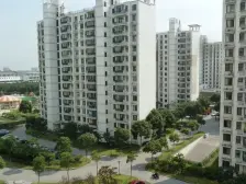 新华路上的隐居小区 特别安静 一梯两户,使用面积大