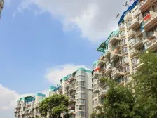 一梯两户,全明户型 小区位置佳 开窗见绿 诚心卖