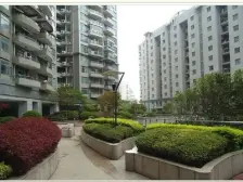 北外滩一线临江,近看城市繁华与辉煌