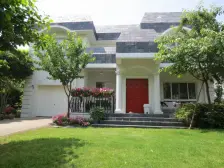 稀有双拼户型 一楼带朝南房间 餐客厅平行无台阶