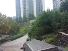 方正两房,诚心卖,离轻轨近适合刚需