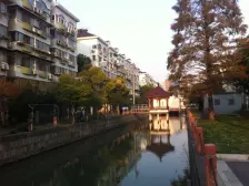 小区刚需二房,装修好,满五税费少,业主诚意出售。