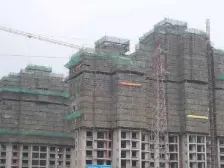 小区四期,景观楼层,没有住过人,纯毛坯,业主诚售