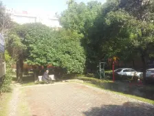 00年二期现浇,8年一套!位置好,精装拎包入住