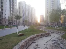 满五年,精装修,全明户型,中高楼层 采光好 有钥匙