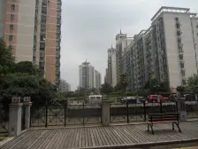 居家装修,主卧朝南,房型正气,近地铁