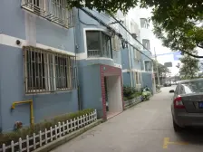 一梯两户,双南全明,精装修,看房预约1