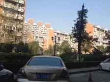 阳光绿园二期新上大三房 花园位置 飞机户型 各付各税