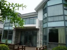 繁华地段,带花园,独栋别墅,业主急售,大两房