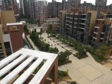 大岭山地铁口旁带精装修的三房业主诚心出售