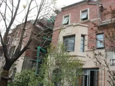 边套大花园200多平,前庭后院, 满五only