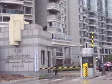 新上房源,房东诚意出售,看房方便