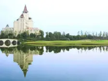 宝山 美兰湖高尔夫别墅 4室3厅