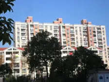 沿河+可做院子+主卧带飘窗+得房率85%+正宗南北通