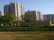 天虹楼上 满五 南北通透五房 前后看花园