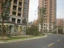 满五,一手动迁,全明户型,采光好,环境好