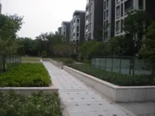 滨江旁商品房 品质小区,户型好,诚心卖