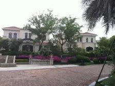 中环内独栋 2号线旁 房型好