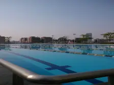 天虹商场楼上精装1房诚意出售 有小区花园