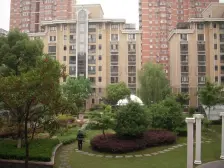 中山公园·愚园公馆·朝南含产权车位的3房