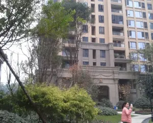 建发金沙里 1室0厅 东南