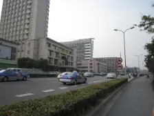 南站·楼园小区·1室·1厅