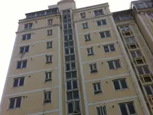 地铁50米,双书包,价格空间几百个W,需要联系我