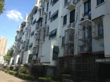 东体小区1室南朝向140.00万元/套出售