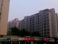 房型正气,两房朝南,精装修,小区景观位置,电梯房,二梯四户