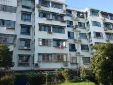 东体小区3室南朝向389.00万元/套出售