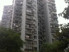 业主诚意出售,看房都比较方便,中间楼层,好房子