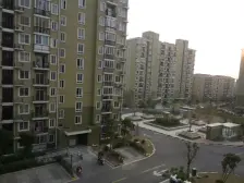 小区新,环境好,好楼层,位置佳