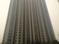 枫景大三房!南北通透,户型方正,视野开阔,诚意出售