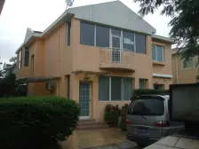 小区二期路口位置,私密性强,花园集中,随时看房