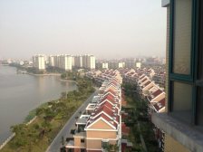 大两房户型,楼栋在小区位置好,没有遮挡前后通风