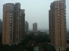 中xin位置、南北两卫、户型正气、湖景房、诚意出售