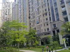 两梯两户 南北通 安静不吵 实用率高