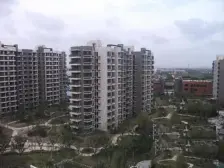 户型正气。2010年商品房。户型全明,小区位置好。