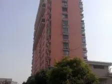 高楼层采光视野开阔,南临河安静宜居拎包入住