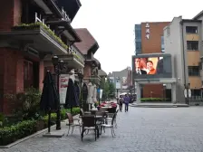 衡复思南公馆,与周公馆为邻,低密度电梯洋房,总价低