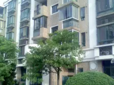 顶层复试,种花养草空间大,视野采光好,小区花园位置